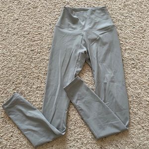 NVGTN Size XS Gray Mid-High Rise Full Length Leggings NEW